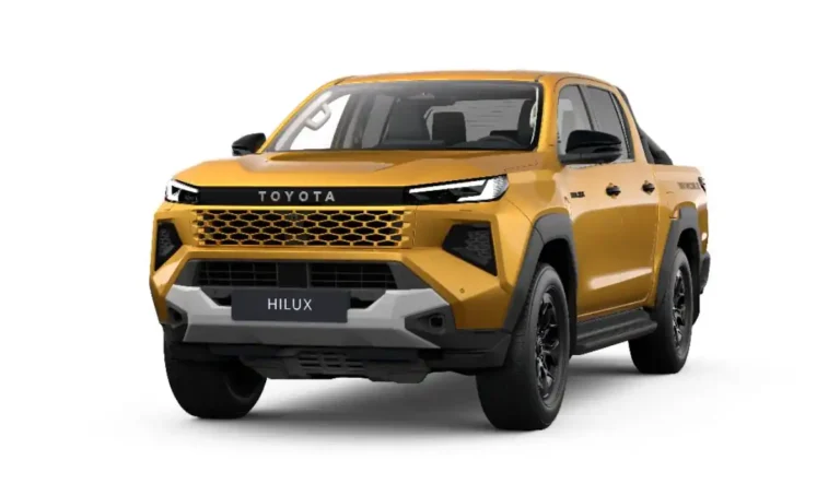 2026 TOYOTA Hilux Hybrid 48V front view